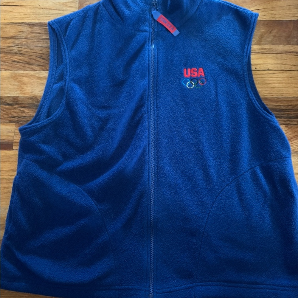 Olympic womens Blue Fleece Vest with USA Embroidery excellent cond. 2000-2012era